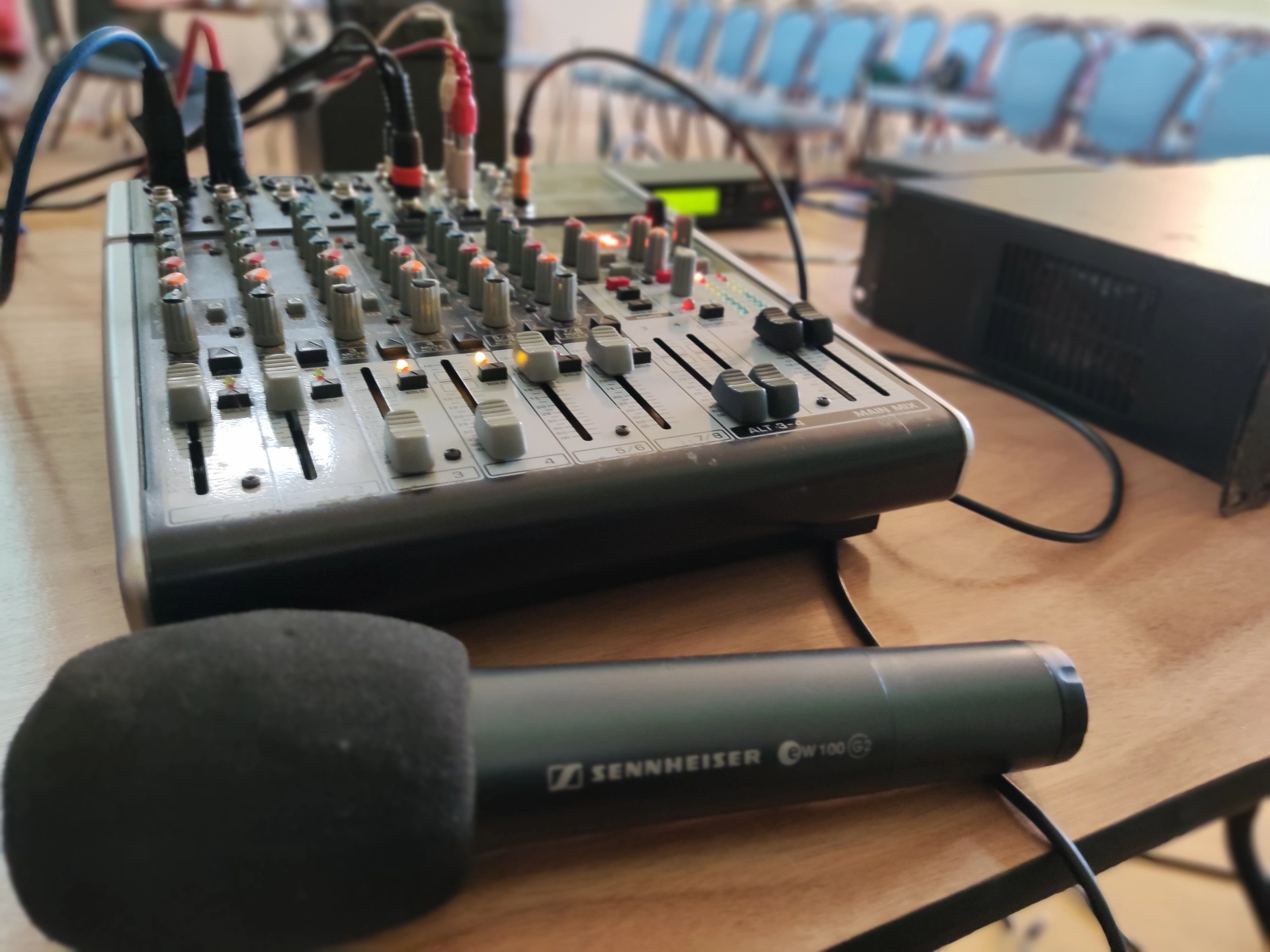 Wireless Microphones Setup